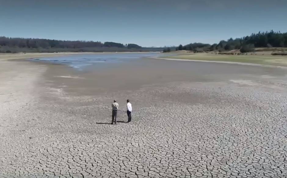 lago peñuelas se seca